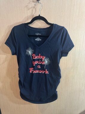 a:glow Maternity Navy 'Baby You're a Firework' Graphic Tee Size Medium